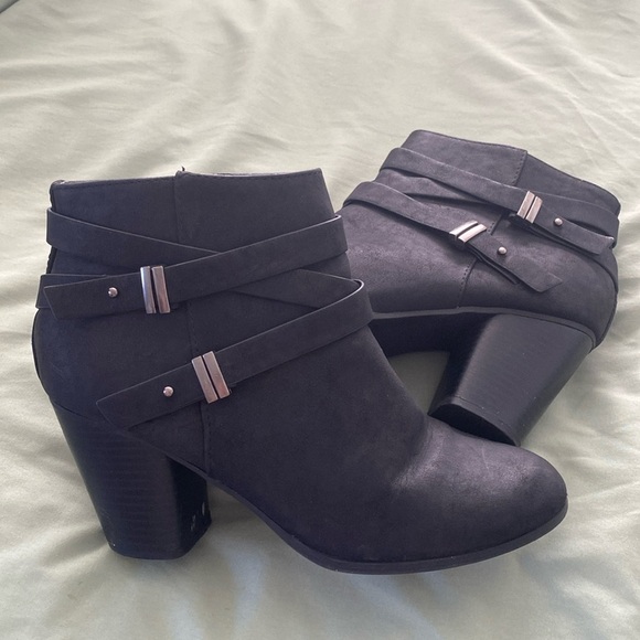 Charlotte Russe Shoes - Charlotte Russe Size 8 Black Ankle Boots